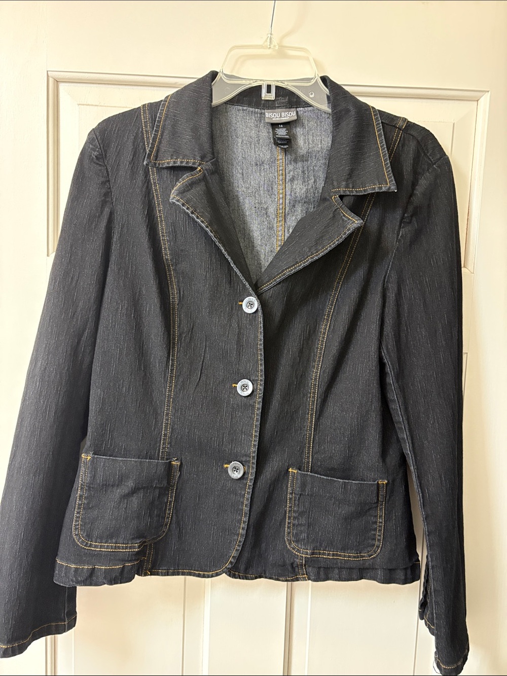 Bisou Bisou Black Denim-Style Blazer with Contrast Stitching
